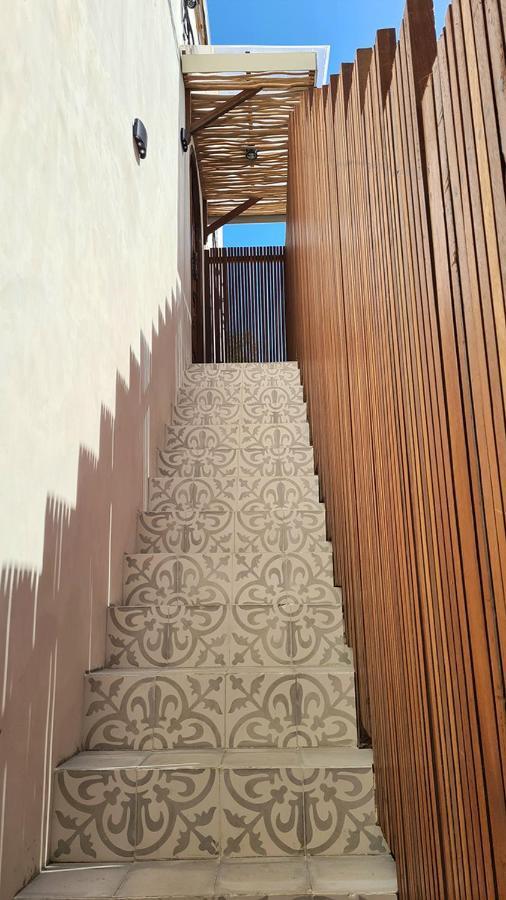 Shore Thing Gili Air Beachfront Apartment Buitenkant foto